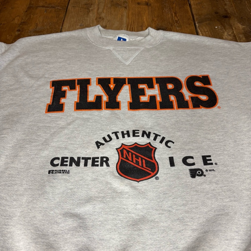 Vintage Russell Athletic Philadelphia Flyers Center Ice Crewneck 
50-50 - Picture 2 of 8
